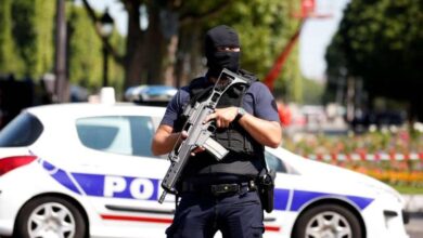 عاجل.. الشرطة الفرنسية تردي رجلاً حاول إضرام النار في كنيس