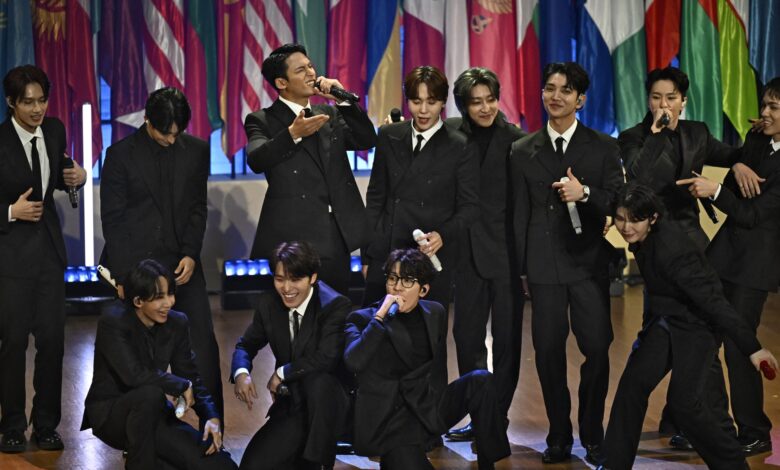 فرقة "سفنتين" الكورية الجنوبية تصبح سفيرة النوايا الحسنة لدى "يونسكو" | فن