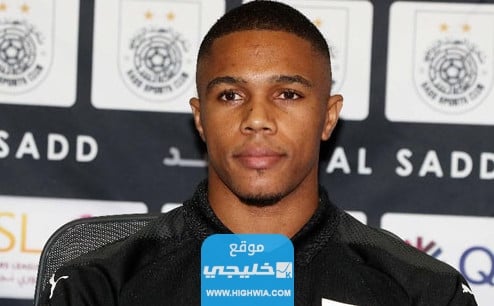 ردة فعل زوجة اللاعب بيدرو ميجيل بعد تسجيله هدف في مرمى الهلال.. شاهد بالصور