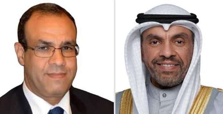 وزير الخارجية يهنئ نظيره المصري بمناسبة توليه منصبه