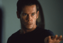 تم تحديد تاريخ إصدار Stir of Echoes 4K للاحتفال بالذكرى السنوية الخامسة والعشرين لفيلم الرعب Kevin Bacon