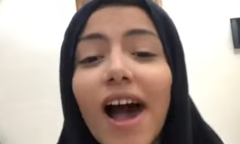 القبض على البلوجر بوبا اللدغة: السبب والتفاصيل